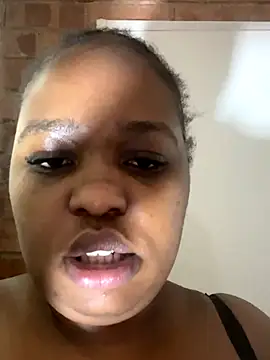 Snapshot of SEXYBOOBS21D chatting on 10.22.25 SEXYBOOBS21D online show from 10.22.25