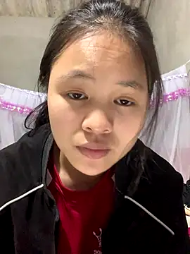 Snapshot of NhuFox chatting on 09.26.25 NhuFox online show from 09.26.25