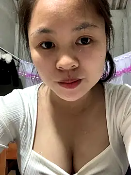 NhuFox online show from 11.02.25