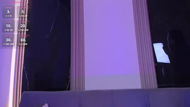 Snapshot of Sussyrosse_ chatting on 10.13.25 Sussyrosse  online show from 10.13.25