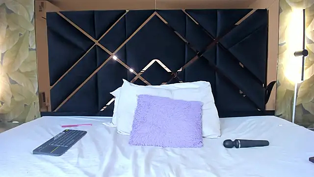 AliciaJerez1 online show from 10.11.25