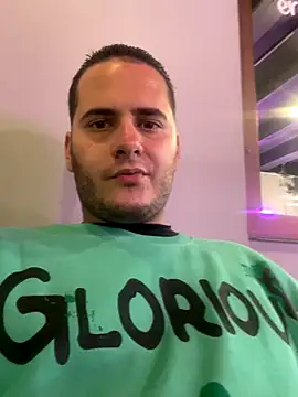 Pablo EscobarGomez online show from 12.17.25