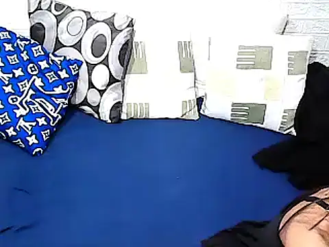 xxhottinybabe online show from 02.28.26