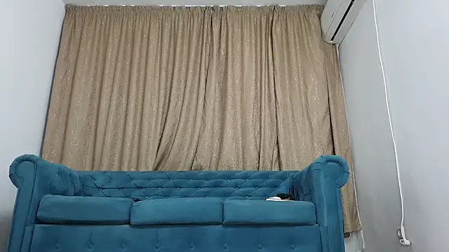 Snapshot of BLOND_GOD chatting on 02.05.26 BLOND GOD online show from 02.05.26