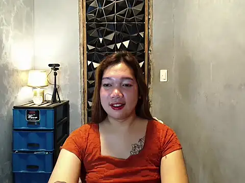 Snapshot of ur_sexymaurice chatting on 04.26.26 ur sexymaurice online show from 04.26.26
