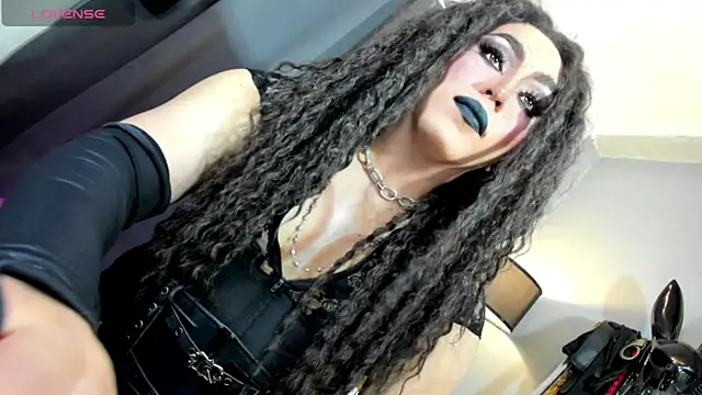 MagnaCumLoader17 online show from 10.15.25