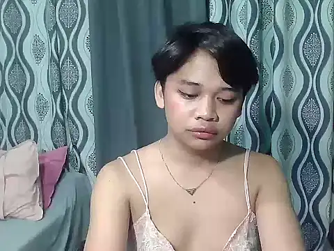 Snapshot of pinaymorena_zeinab chatting on 06.27.26 pinaymorena zeinab online show from 06.27.26