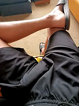 Snapshot of Jose20moro chatting on 12.02.25 Jose20moro online show from 12.02.25