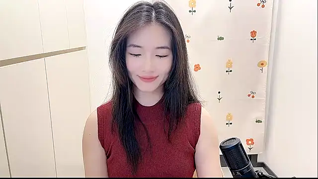 Rosalind xixi online show from 10.04.25