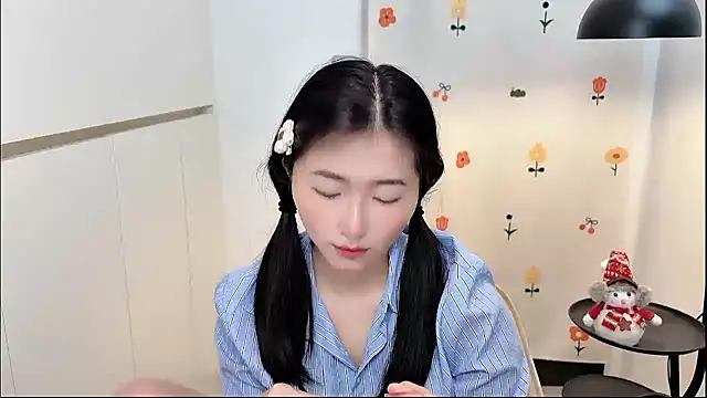 Rosalind xixi online show from 04.17.26