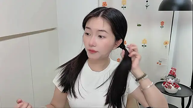 Snapshot of Rosalind_xixi chatting on 05.09.26 Rosalind xixi online show from 05.09.26