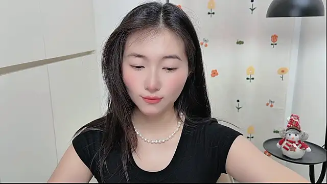 Snapshot of Rosalind_xixi chatting on 05.13.26 Rosalind xixi online show from 05.13.26