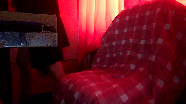 Snapshot of AmMadness chatting on 04.16.26 AmMadness online show from 04.16.26