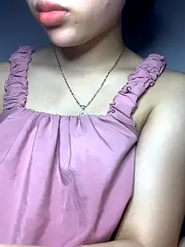 Nguyenha11 online show from 10.30.25