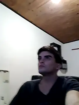 Snapshot of Rodrigo99_9 chatting on 04.04.26 Rodrigo99 9 online show from 04.04.26