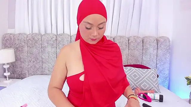 Snapshot of azaharaaa_ chatting on 05.26.26 azaharaaa online show from 05.26.26