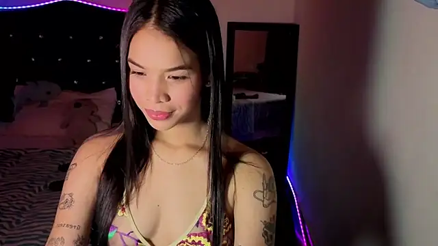 SarahMontezz online show from 02.08.26