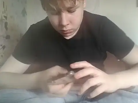 Snapshot of TomasCramp chatting on 03.19.26 TomasCramp online show from 03.19.26