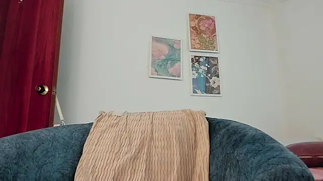 canelleGarces online show from 03.04.26