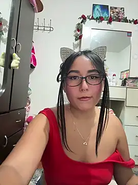 saranghae  online show from 10.28.25