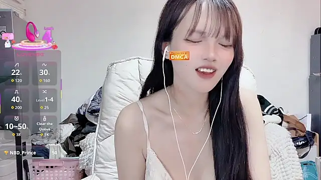 twlilybae online show from 03.12.26