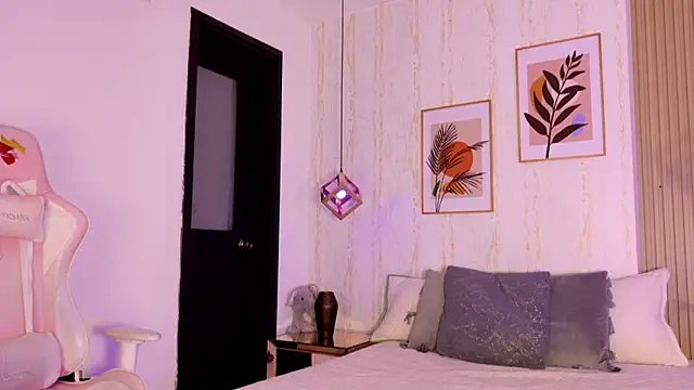 Ayleen Dunkan online show from 09.23.25