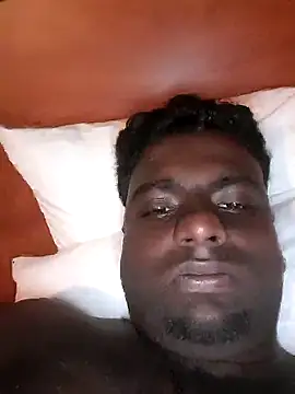 Snapshot of fuckufuckme-69 chatting on 10.05.25 fuckufuckme-69 online show from 10.05.25