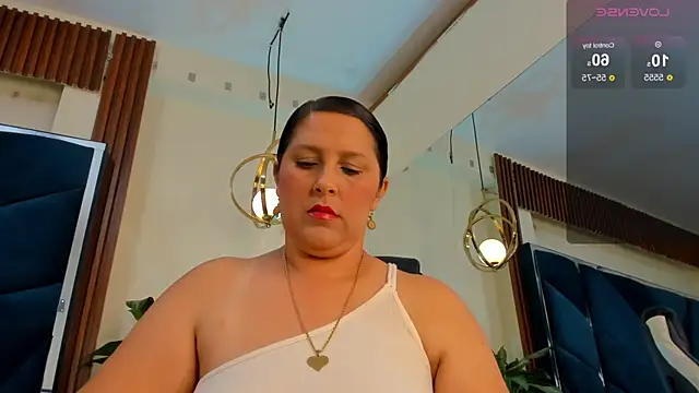 KikaDuque online show from 11.29.25