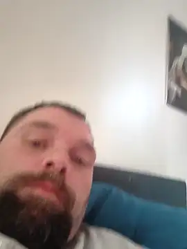 Snapshot of PeevedRogue chatting on 04.14.26 PeevedRogue online show from 04.14.26