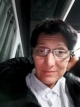 Vera Elle online show from 10.12.25