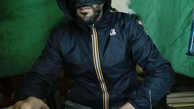 JUSTFORRICH online show from 03.04.26