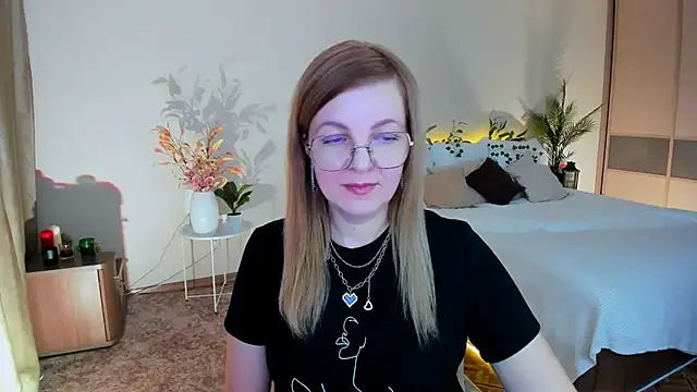 YourUniverser online show from 11.15.25