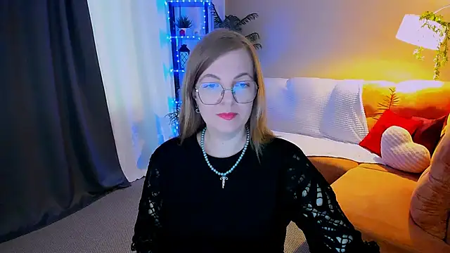 YourUniverser online show from 05.11.26