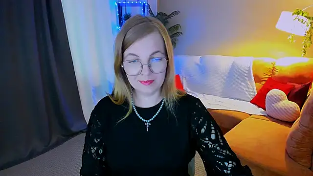 YourUniverser online show from 05.11.26