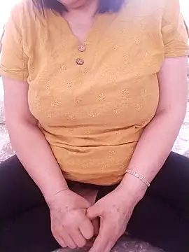 Snapshot of zerdaliii chatting on 03.23.26 zerdaliii online show from 03.23.26