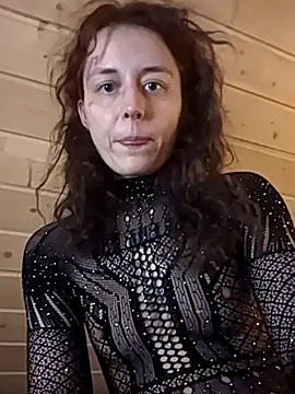 marijacucu online show from 11.23.25