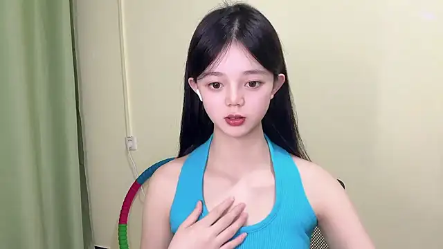 Nicole-13 online show from 11.14.25