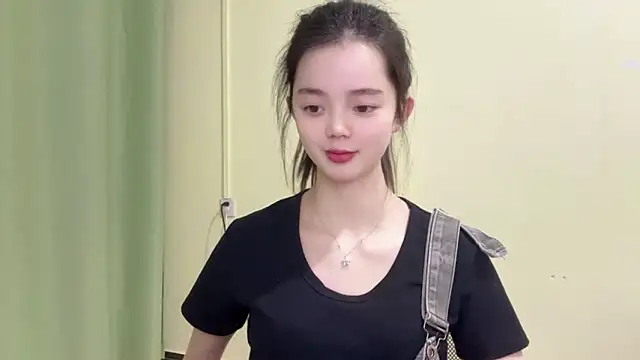 Snapshot of Nicole-13 chatting on 02.02.26 Nicole-13 online show from 02.02.26