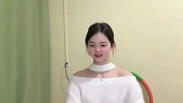 Snapshot of Nicole-13 chatting on 02.08.26 Nicole-13 online show from 02.08.26