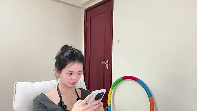 Nicole-13 online show from 04.13.26