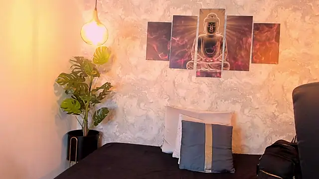 aitana baker  online show from 11.26.25