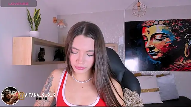 Snapshot of aitana_baker_ chatting on 06.30.26 aitana baker online show from 06.30.26