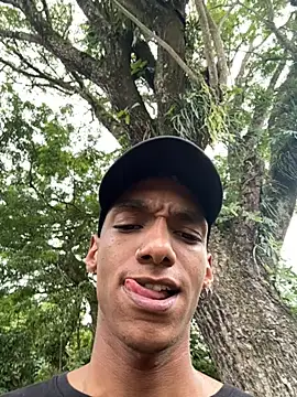 JulienSaint online show from 10.10.25