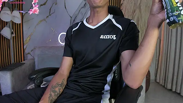 JulienSaint online show from 03.06.26