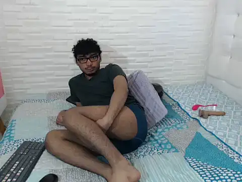 felipecams123 online show from 09.13.25