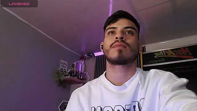 Bastian MCcormick online show from 01.12.26