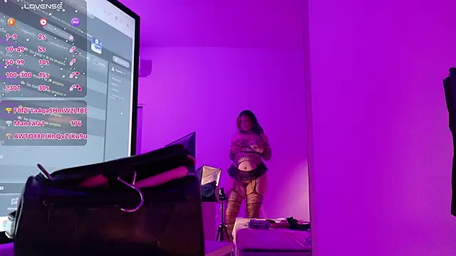 SamanthaaReed online show from 09.19.25