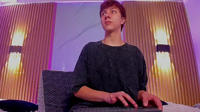 IM DAREN online show from 10.18.25