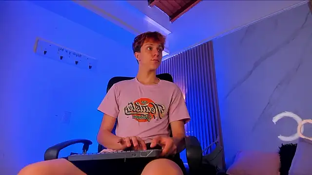 Snapshot of IM_DAREN chatting on 03.13.26 IM DAREN online show from 03.13.26