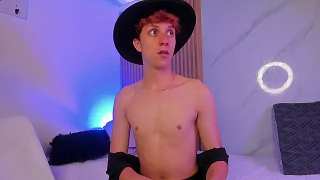 Snapshot of IM_DAREN chatting on 04.02.26 IM DAREN online show from 04.02.26